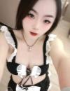 情绪价值到位的小美女